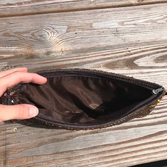 Beaded clutch/wristlet/small purse - Picture 4 of 7